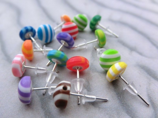 Preview: Ohrstecker rund Kreis Streifen Regenbogen bunt